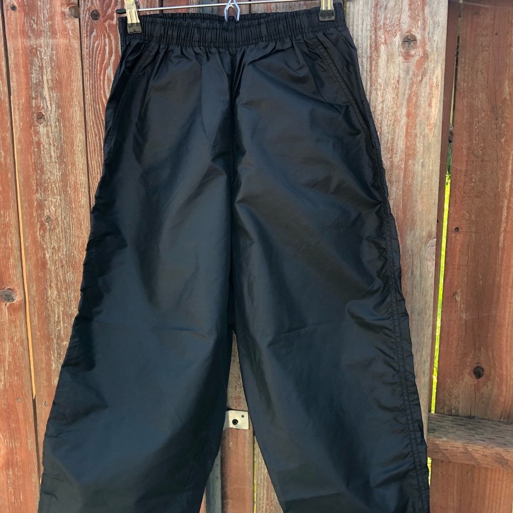 Nike Nylon Cropped Jogging Pants